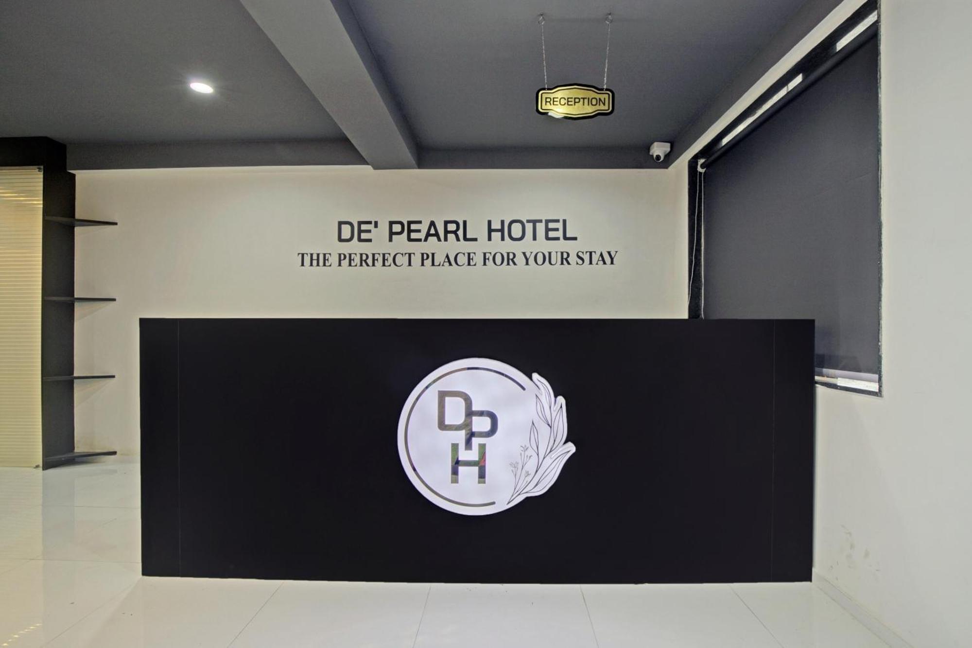 Collection O De'Pearl Hotel Súrat Exteriér fotografie